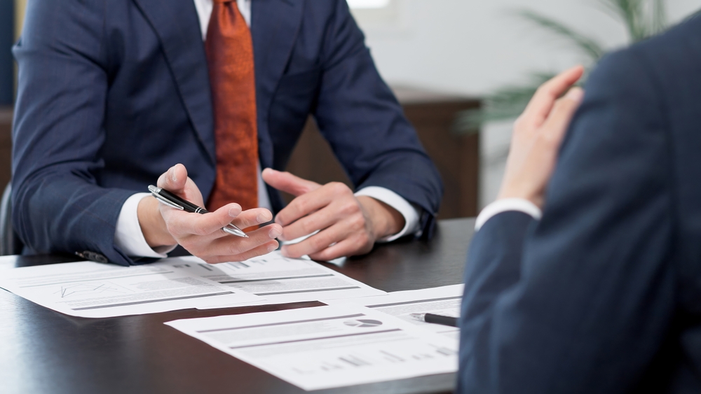 八木宏之の経歴と事業再生への道